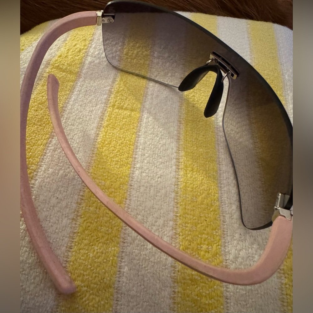 TAG Heuer Reflex Panorama View/ Zenith Pink Armed Sunglasses 🕶️ - Picture 6 of 9